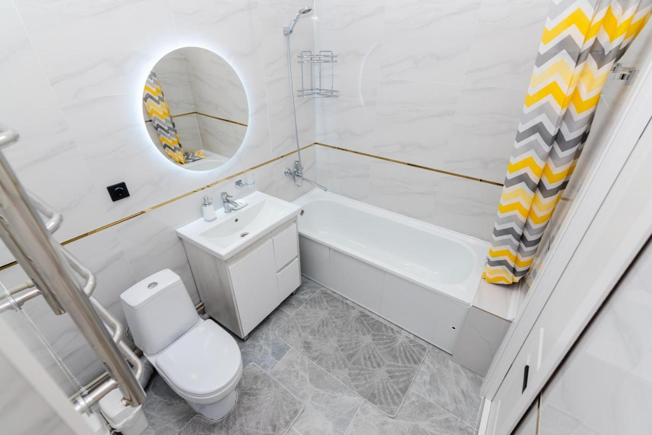 Heaven 10 Apartman Almati Kültér fotó