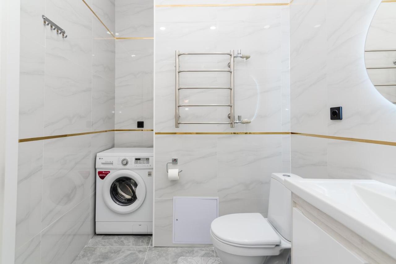 Heaven 10 Apartman Almati Kültér fotó