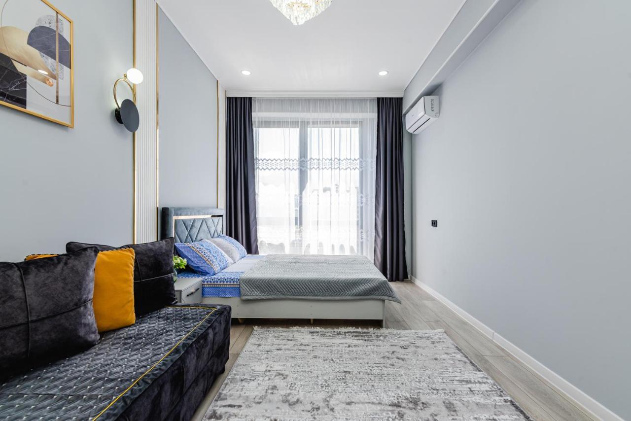 Heaven 10 Apartman Almati Kültér fotó